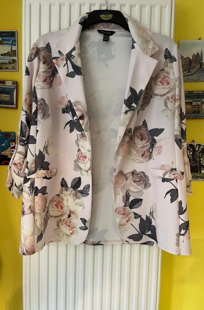 Size 16 new look summer jacket | in 